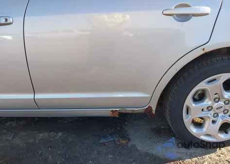 2010 Ford Fusion Se z USA, uszkodzony, nr VIN 3FAHP0HG5AR423809